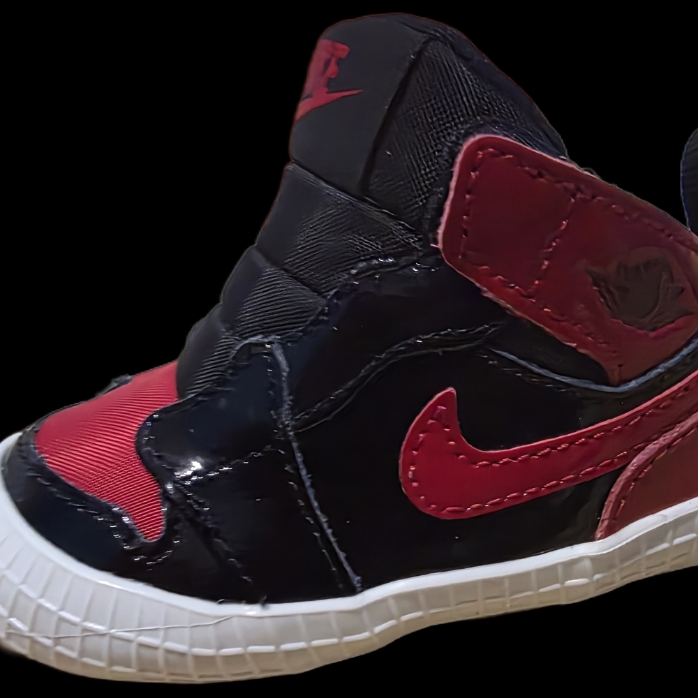 ​Jordan 1 Crib Bootie Black/Varsity Red-White - Size 3c - Picture 5 of 8